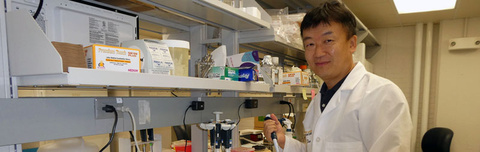 092817_art_zhaogrant.jpg Dr. Chen Zhao