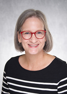 Leslie-Bruch.jpg Dr. Leslie Bruch