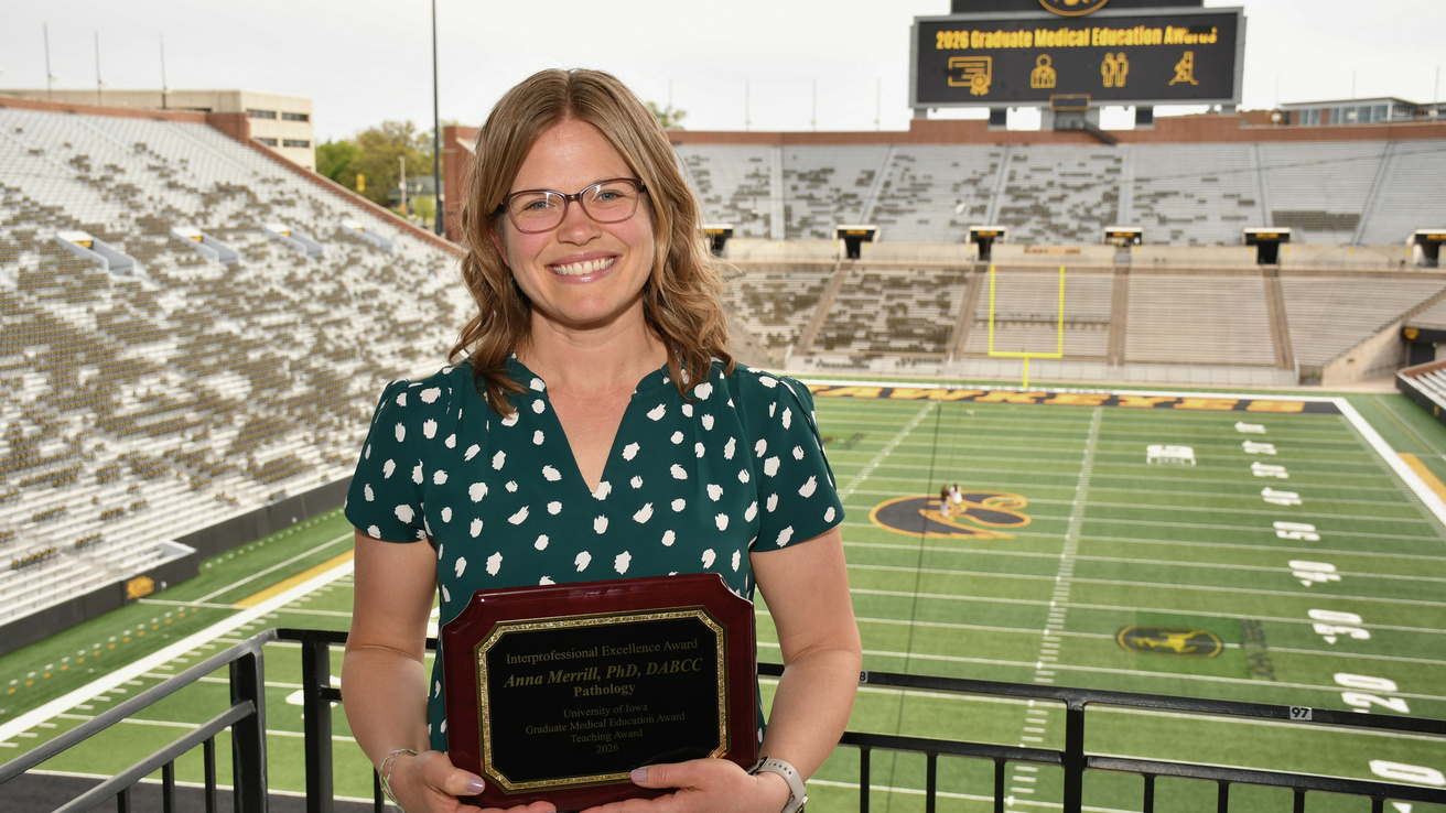 Anna Merrill with her Excellence in Interprofessional Education Award
